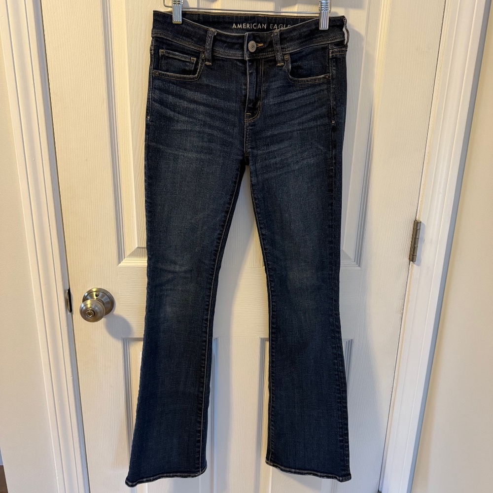 American Eagle Kick Boot Jeans Size 2